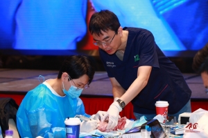 指導學員實際操作